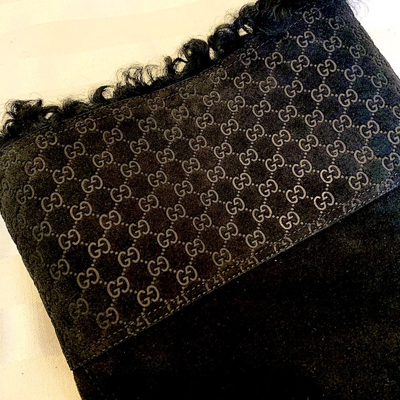 NEW! GUCCI LOGO NERO SUEDE WEDGE BOOTS! ❤️ - Picture 3 of 16